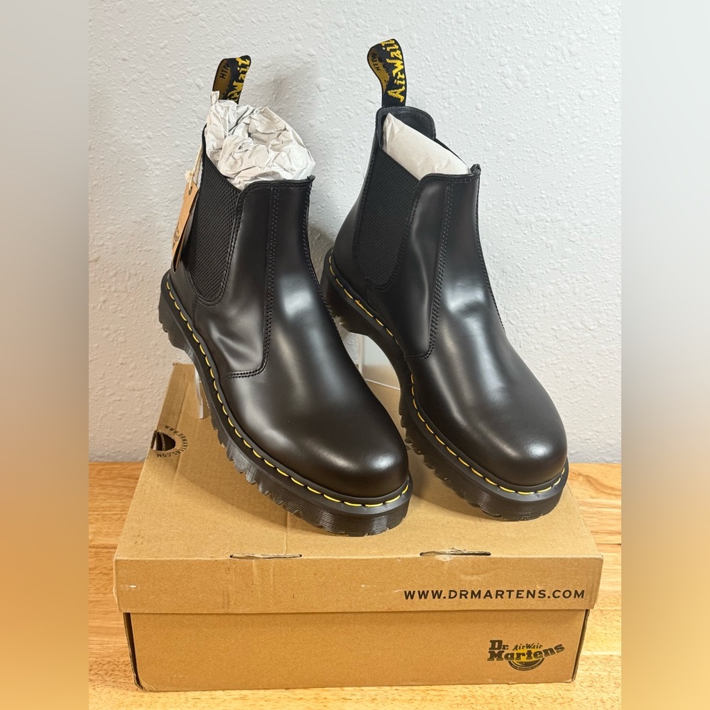 DR MARTENS Sz 12 L / 11 M Black BEX SMOOTH LEATHER CHELSEA BOOTS